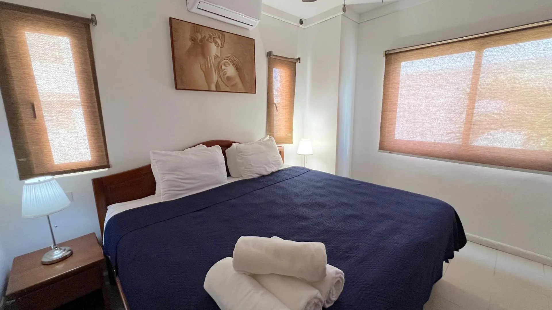 Sunny Villas And Suites - Los Corales Beach - Great Location With Many Restaurants Пунта-Кана 5*,