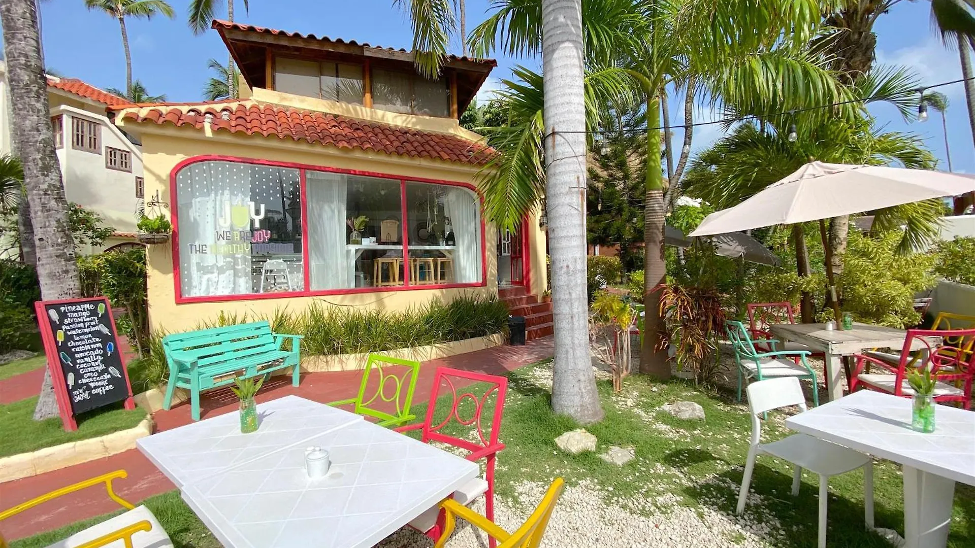 Sunny Villas And Suites - Los Corales Beach - Great Location With Many Restaurants 蓬塔卡纳