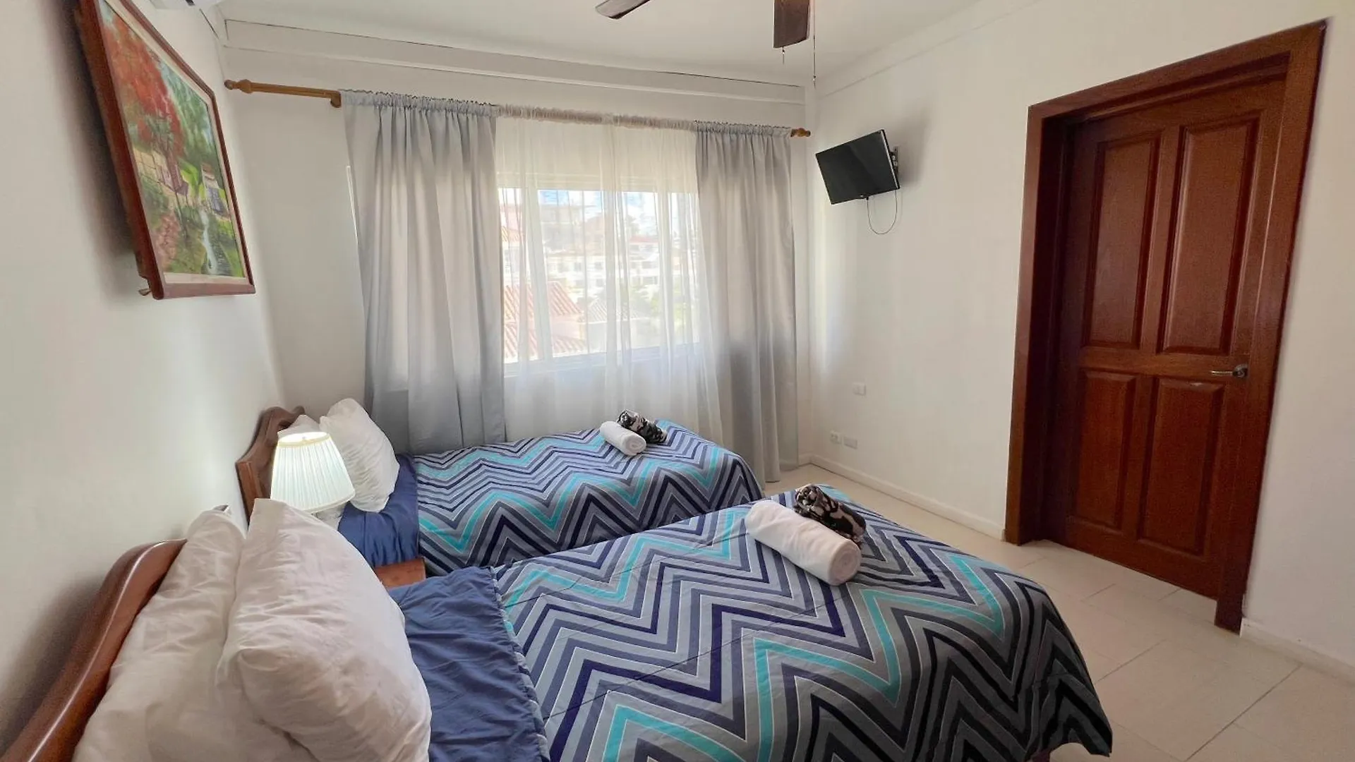 Sunny Villas And Suites - Los Corales Beach - Great Location With Many Restaurants 蓬塔卡纳