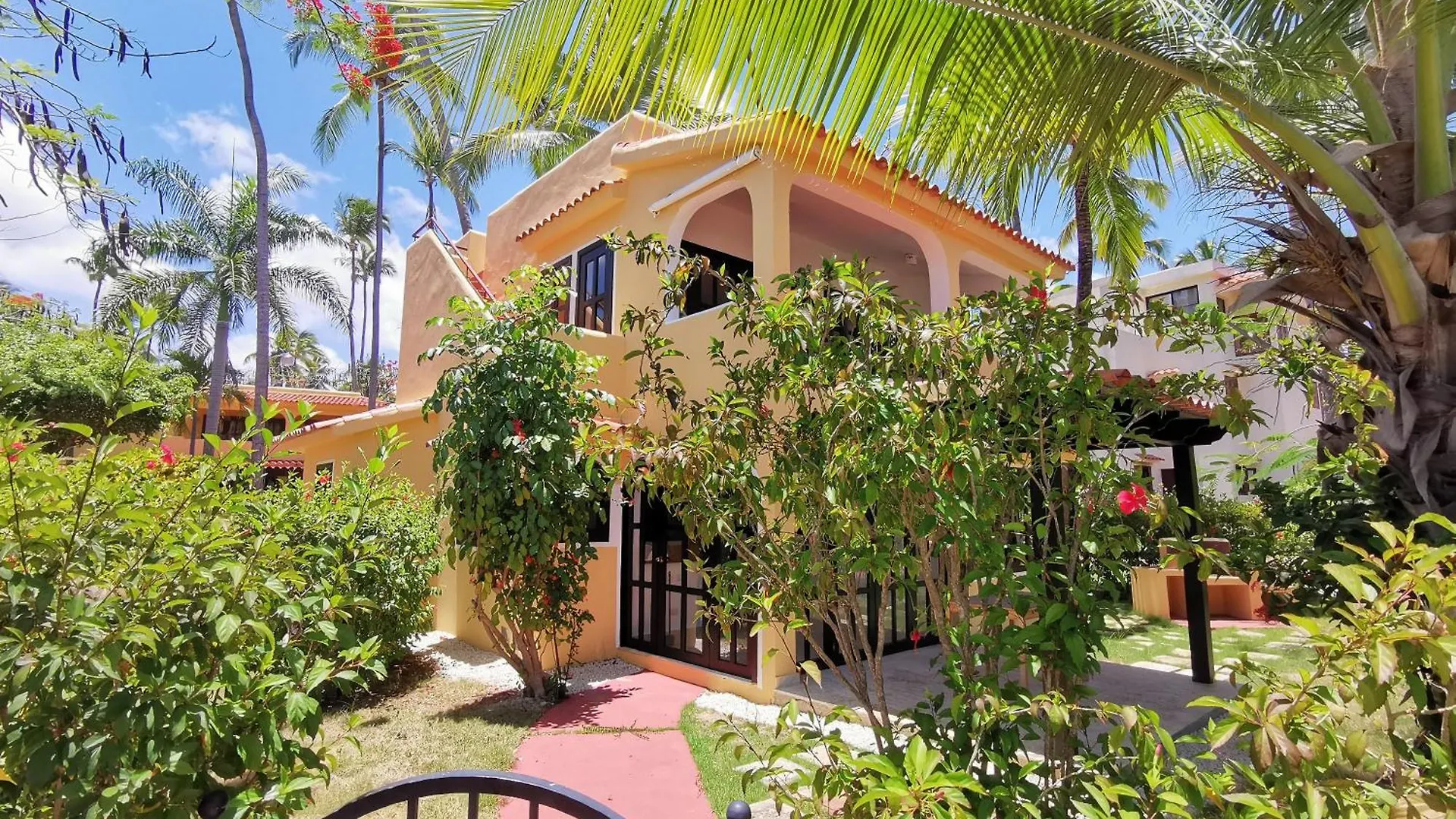 Sunny Villas And Suites - Los Corales Beach - Great Location With Many Restaurants 蓬塔卡纳 5*,  多米尼加共和国